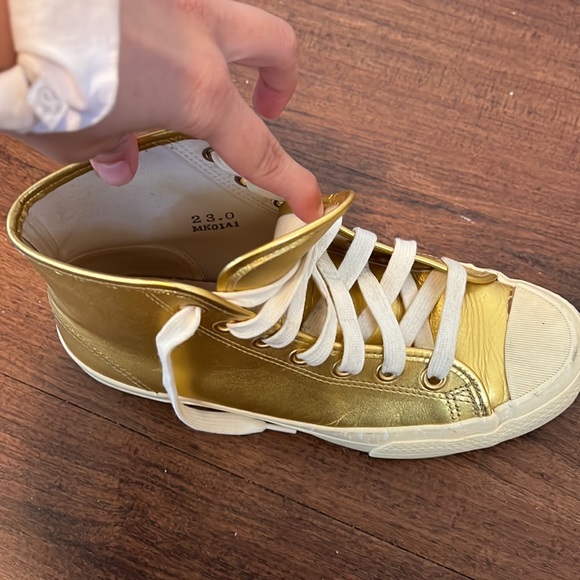 Gold Comme des Garçons - Picture 3 of 5